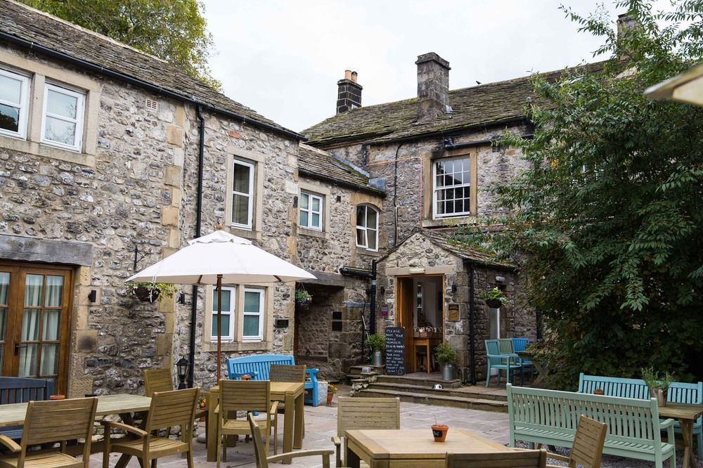 The Lister Arms Hotel Malham Exterior photo